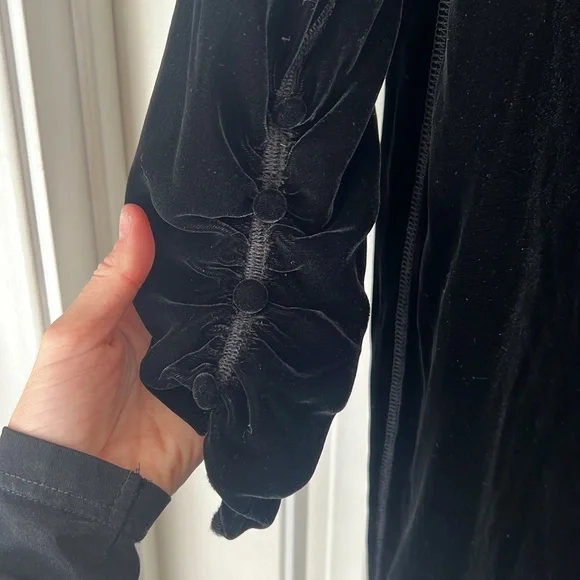 Vtg 90’s Andrea Jovine Black Velvet Victorian Goth Split Long Tunic Button Top S - Picture 4 of 9